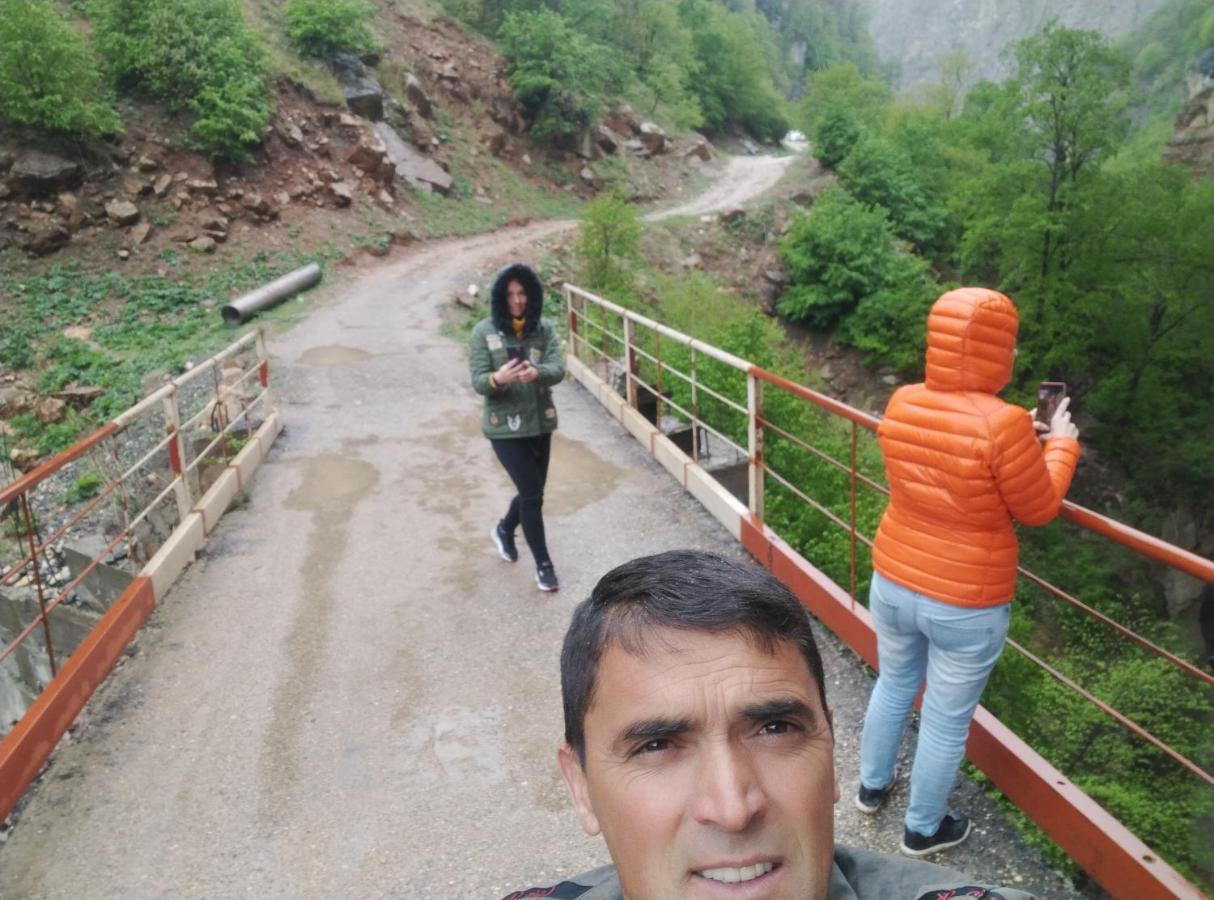 Zaur Guest Hause Hotel Xinaliq Luaran gambar