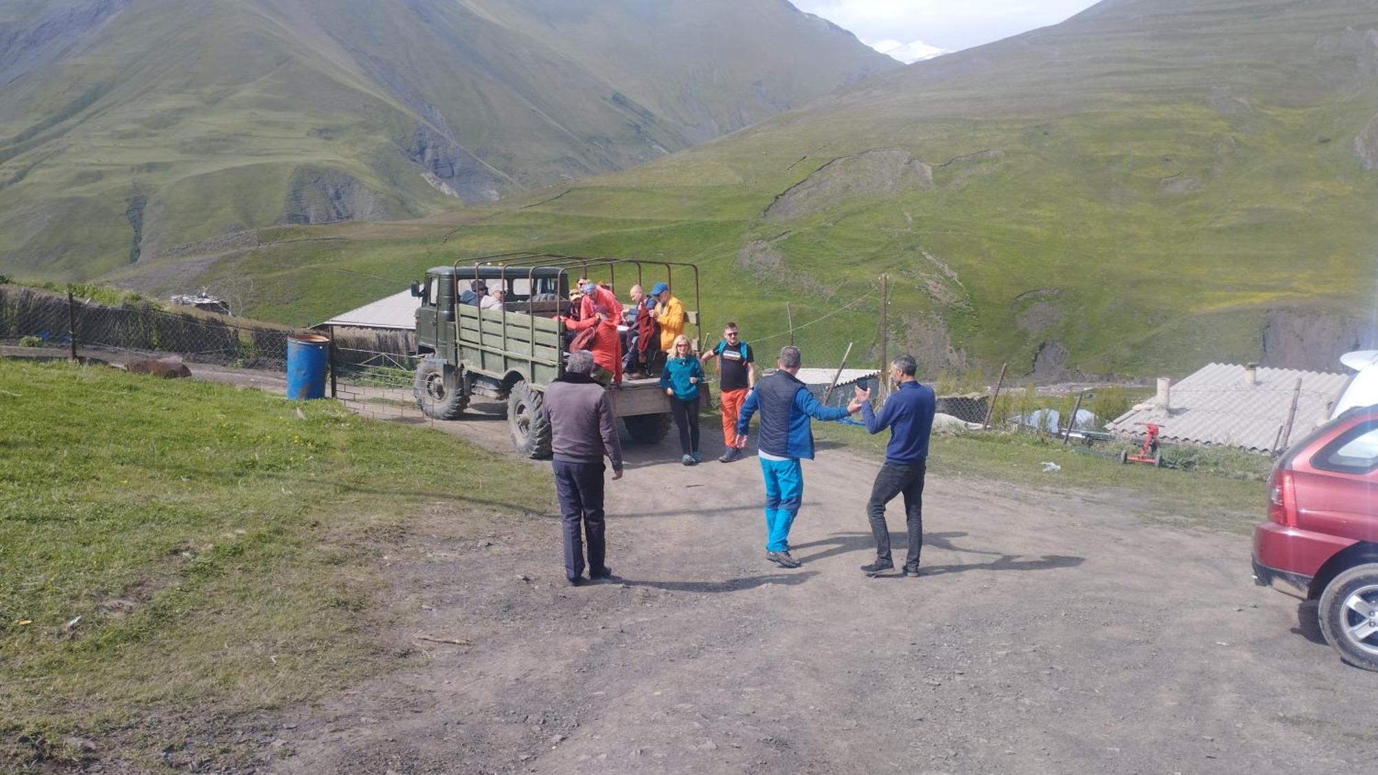 Zaur Guest Hause Hotel Xinaliq Luaran gambar