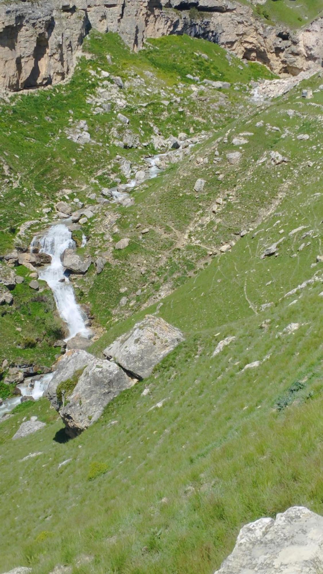 Zaur Guest Hause Hotel Xinaliq Luaran gambar